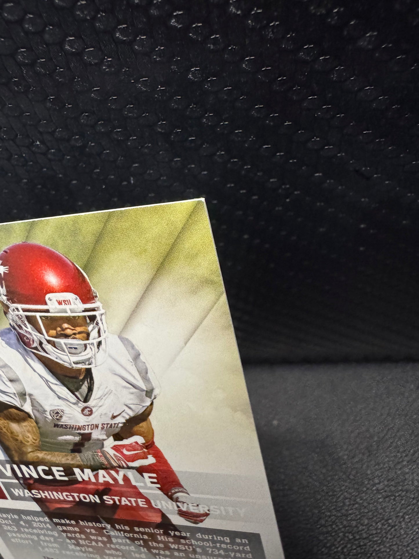 2015 Panini Contenders Draft Picks 104A Vince Mayle AU RC - 787 Hobby House