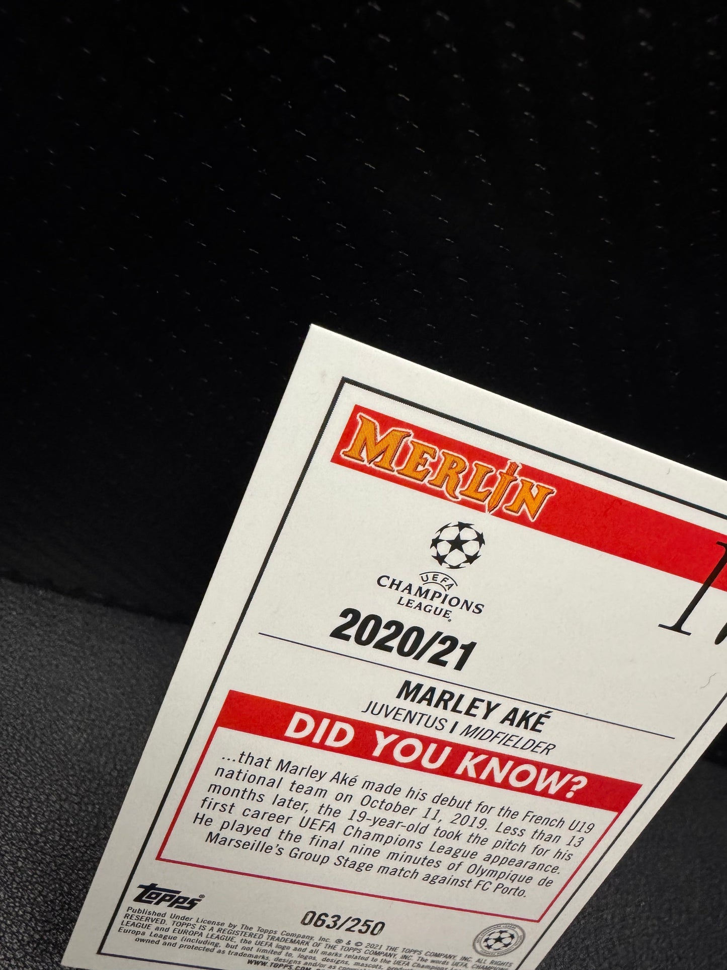 2020 - 21 Merlin UEFA Champions League Atomic Refractors 17 Marley Ake RC - 787 Hobby House