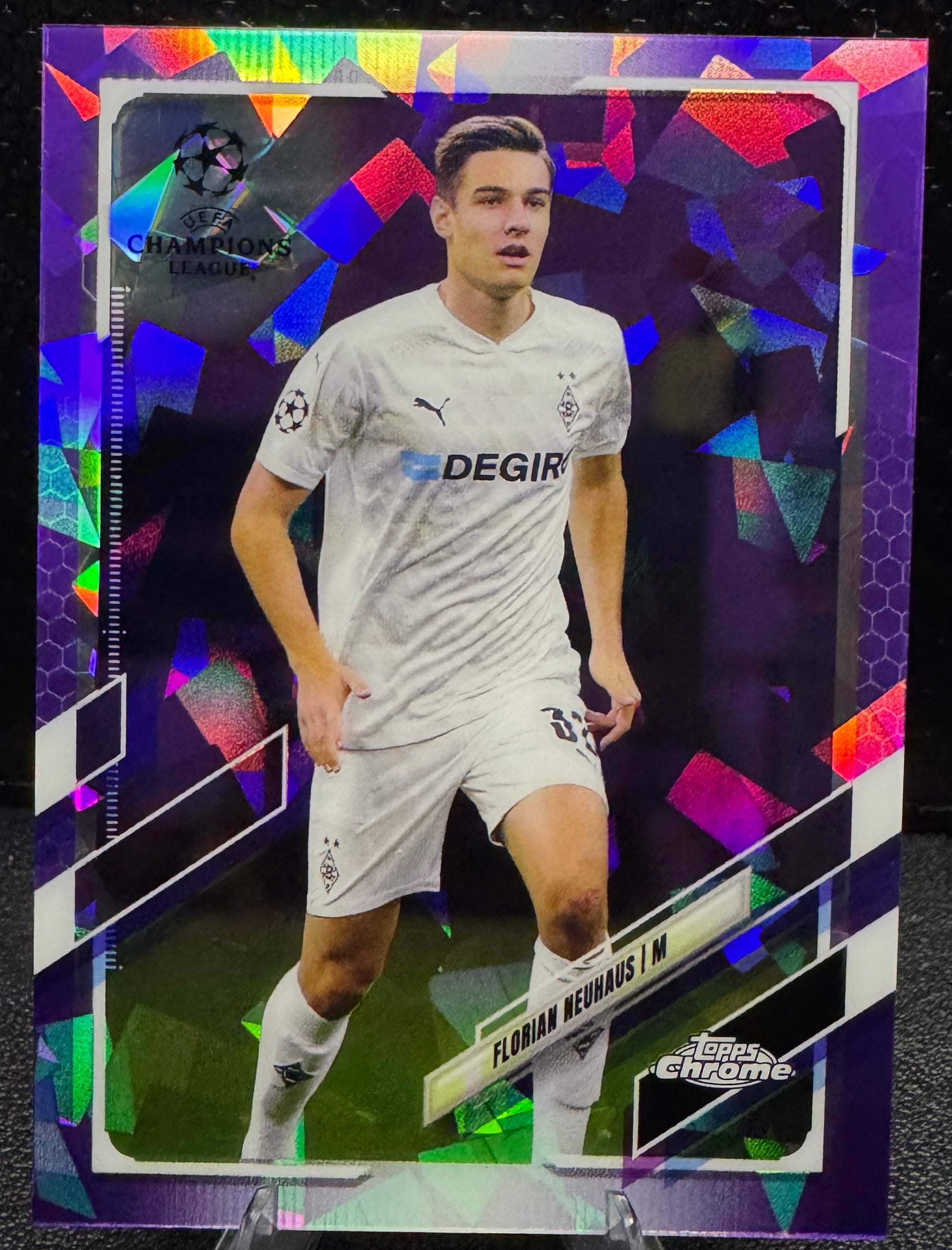 2020 - 21 Topps Chrome Sapphire UEFA Champions League Purple 39 Florian Neuhaus 2/25 - 787 Hobby House