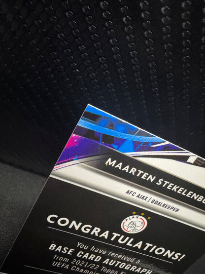2021-22 Finest UEFA Champions League Autographs BAMS Maarten Stekelenburg - 787 Hobby House