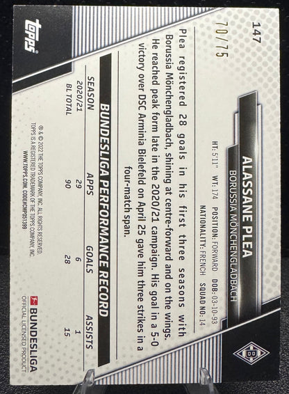 2021 - 22 Topps Bundesliga Silver Foil 147 Alassane Plea 70/75 - 787 Hobby House
