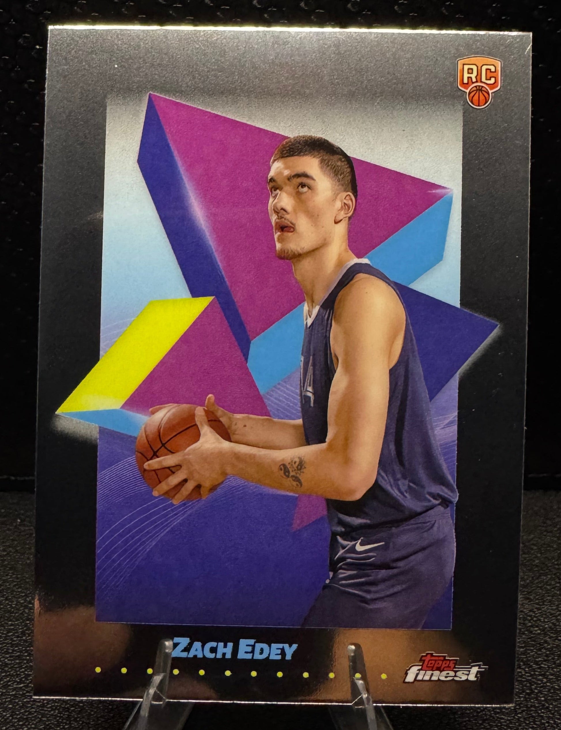 2024 - 25 Finest 48 Zach Edey RC Memphis Grizzlies - 787 Hobby House