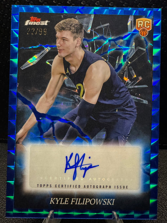 2024 - 25 Finest Electrifying Signatures Blue Geometric Refractors ESKF Kyle Filipowski RC 22/99 - 787 Hobby House