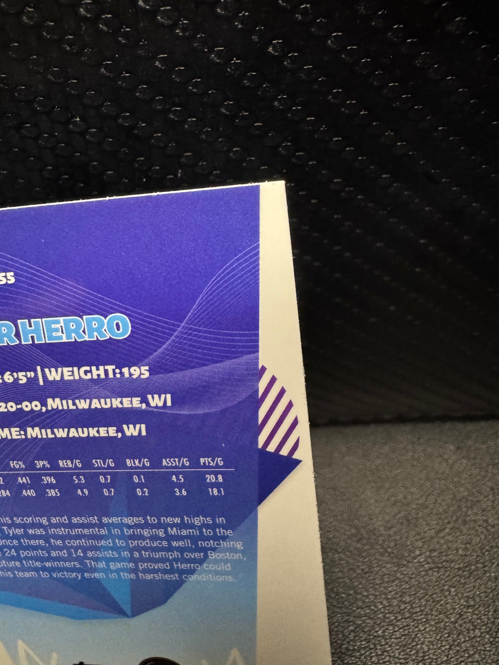 2024 - 25 Finest Sky Blue Refractors 55 Tyler Herro Miami Heat - 787 Hobby House
