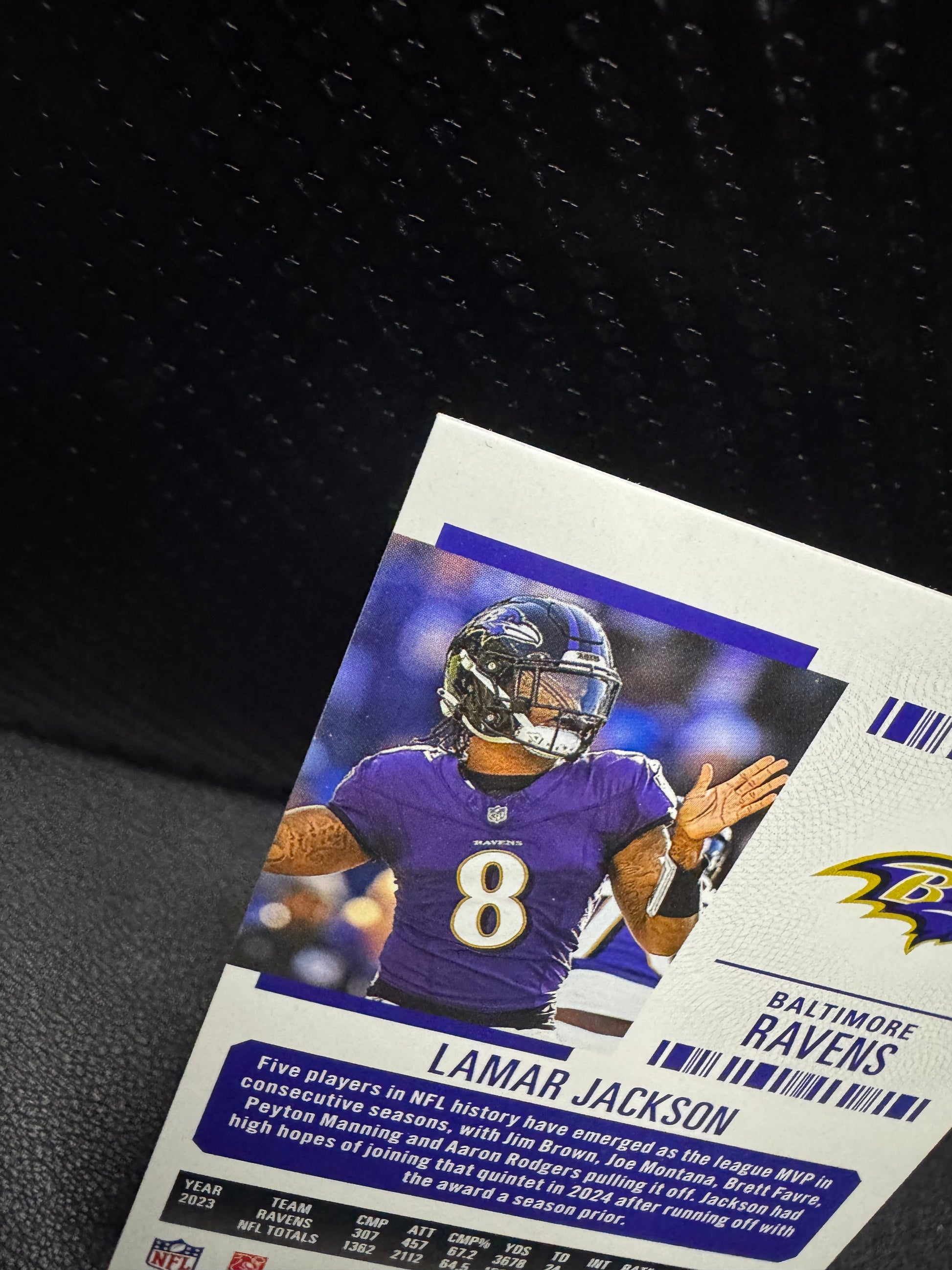 2024 Panini Contenders 7 Lamar Jackson Retail Baltimore Ravens - 787 Hobby House
