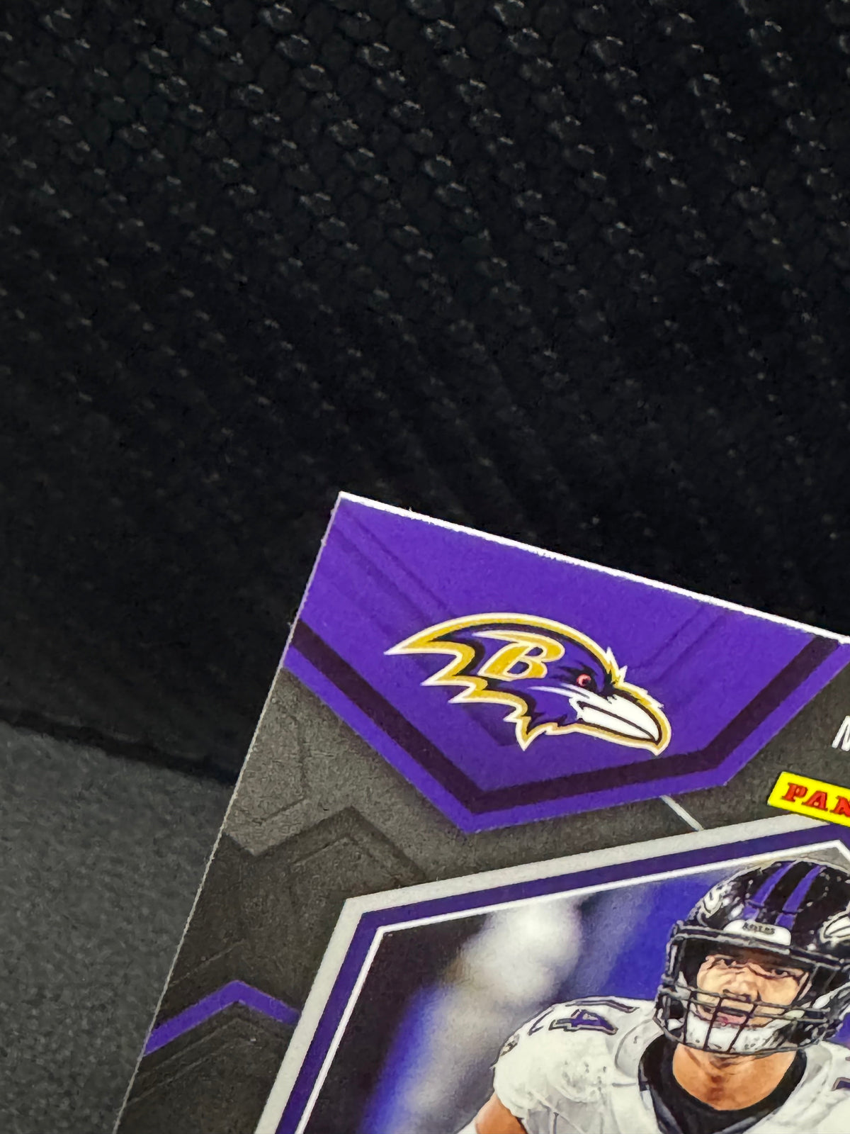 2024 Panini Mosaic Mosaic Camo Pink 21 Kyle Hamilton Baltimore Ravens - 787 Hobby House
