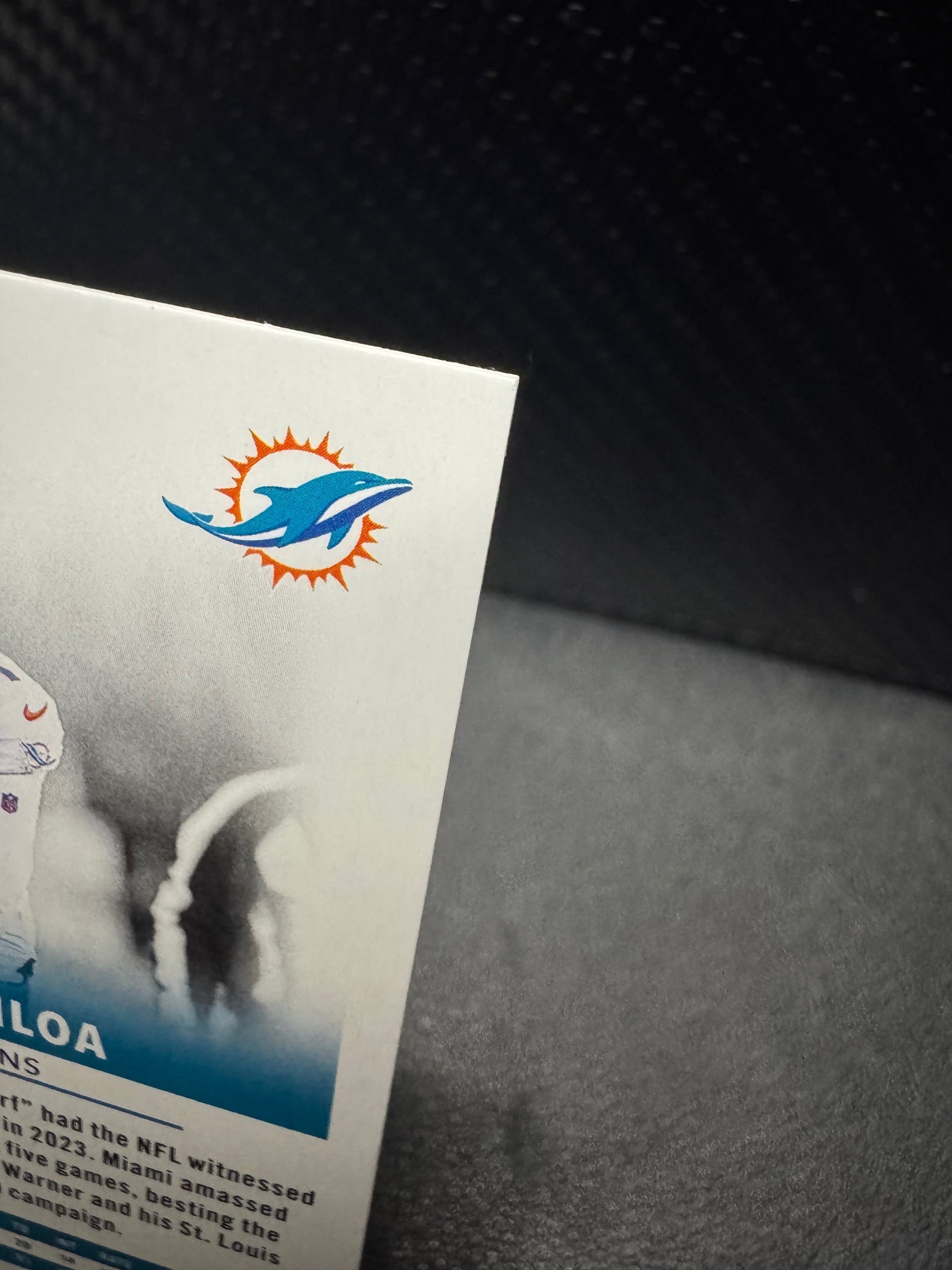 2024 Panini Prestige 182 Tua Tagovailoa Red Xtra Points 243/999 Miami Dolphins - 787 Hobby House