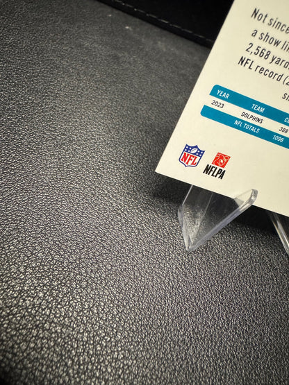 2024 Panini Prestige 182 Tua Tagovailoa Red Xtra Points 243/999 Miami Dolphins - 787 Hobby House