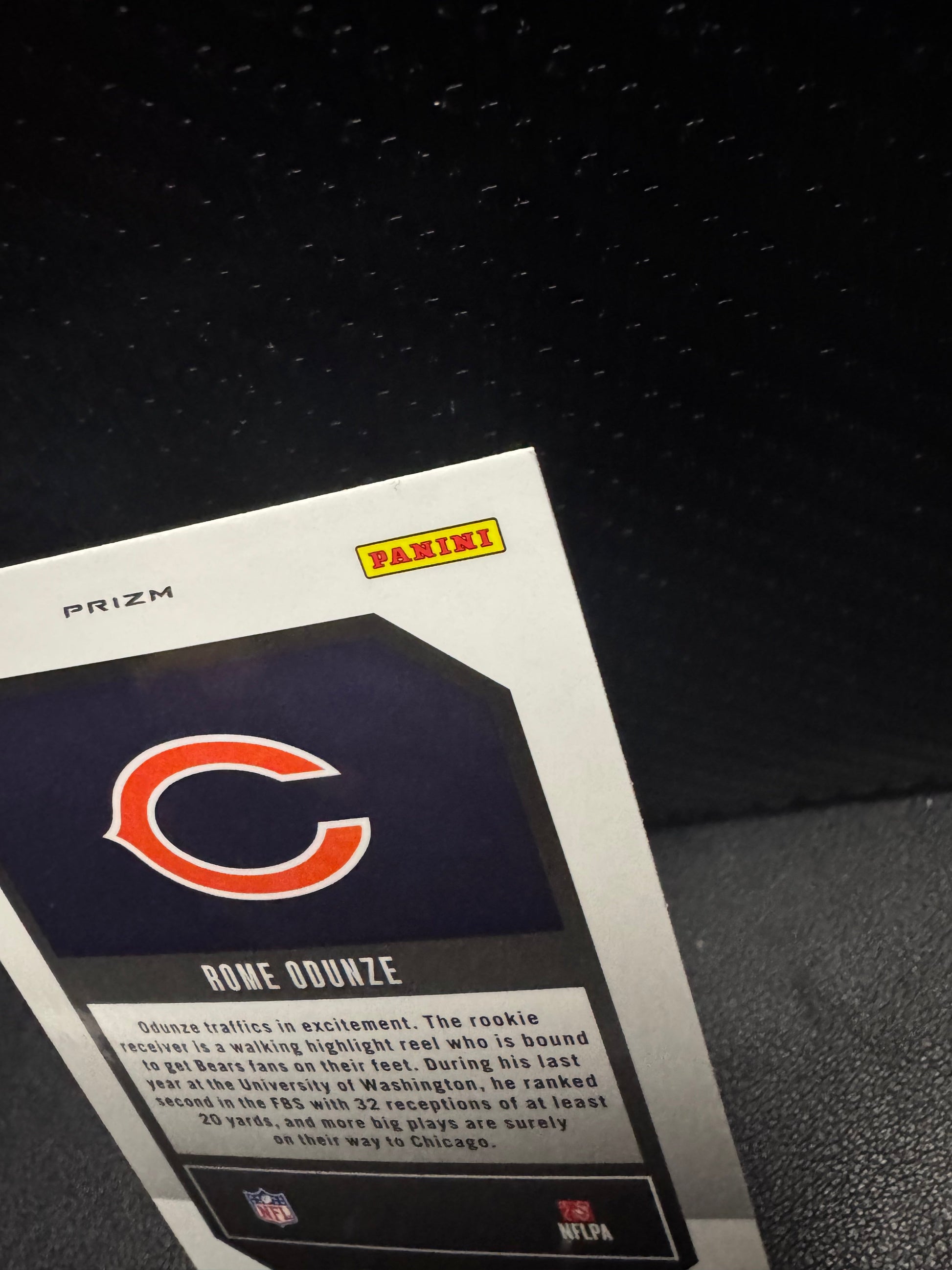 2024 Panini Prizm 11 Rome Odunze Emergent No Huddle Prizm RC Chicago Bears - 787 Hobby House