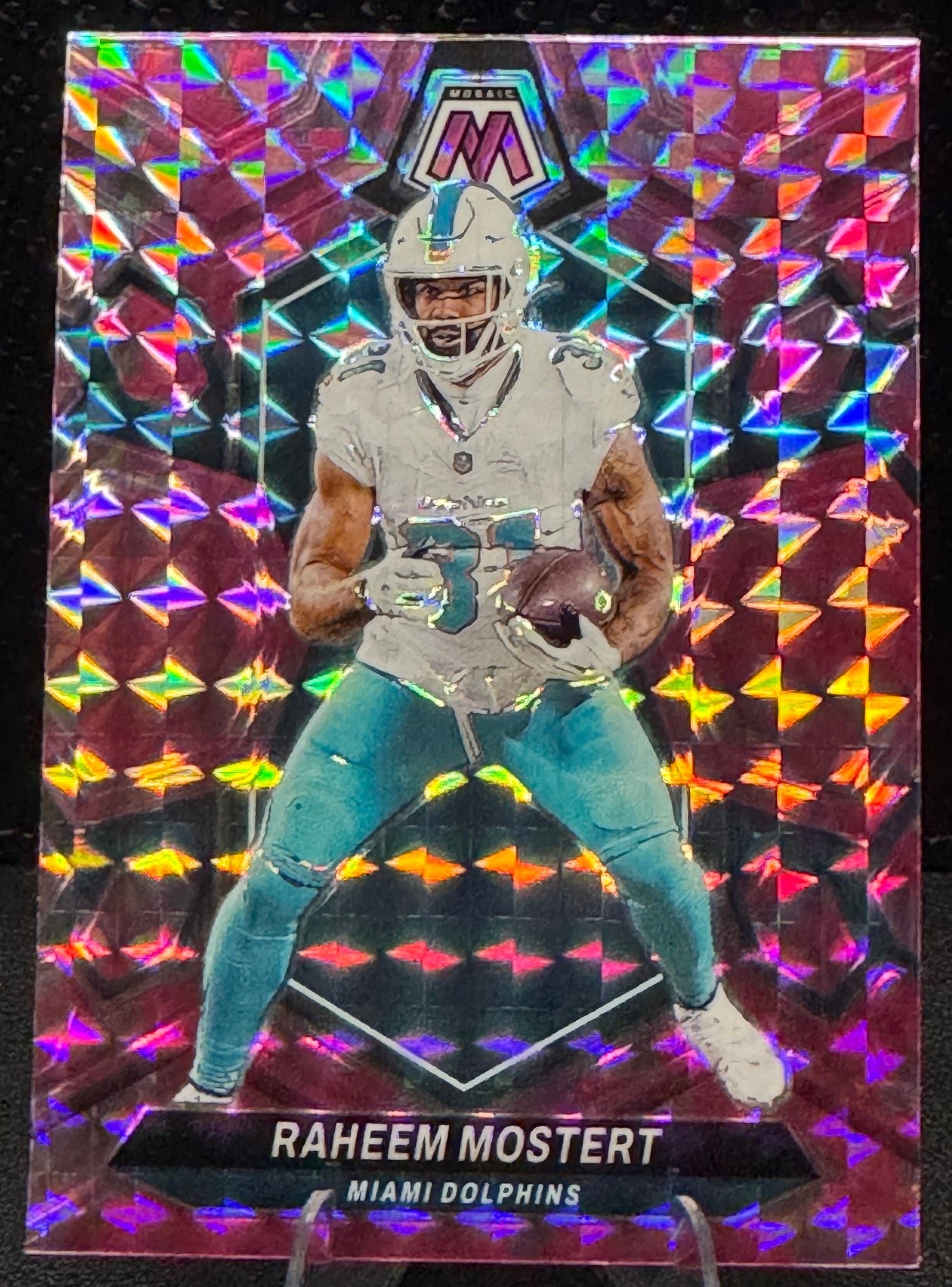2024 Panini Mosaic Mosaic Camo Pink #136 Raheem Mostert Miami Dolphins