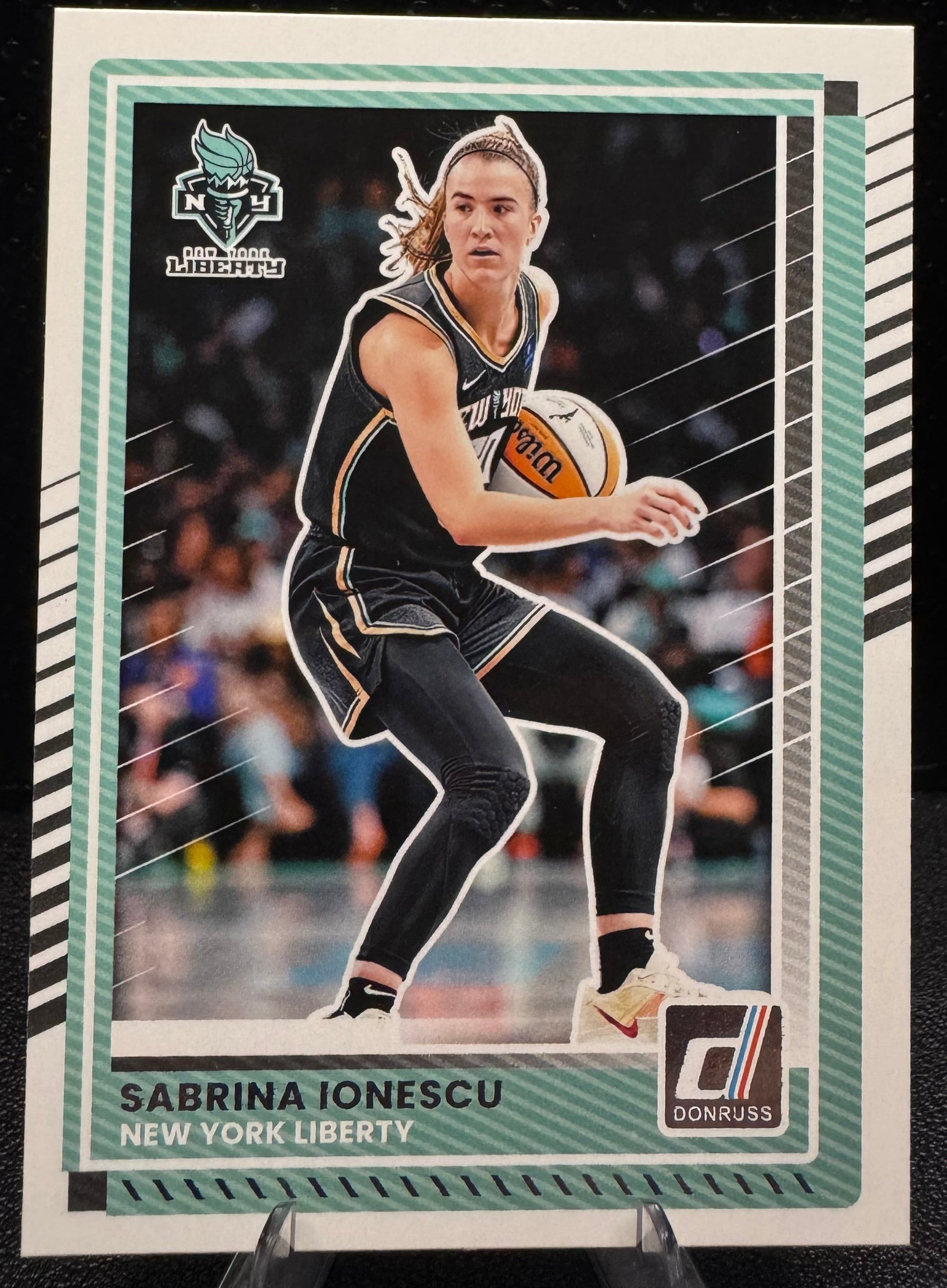 2025 Donruss WNBA 83 Sabrina Ionescu New York Liberty - 787 Hobby House
