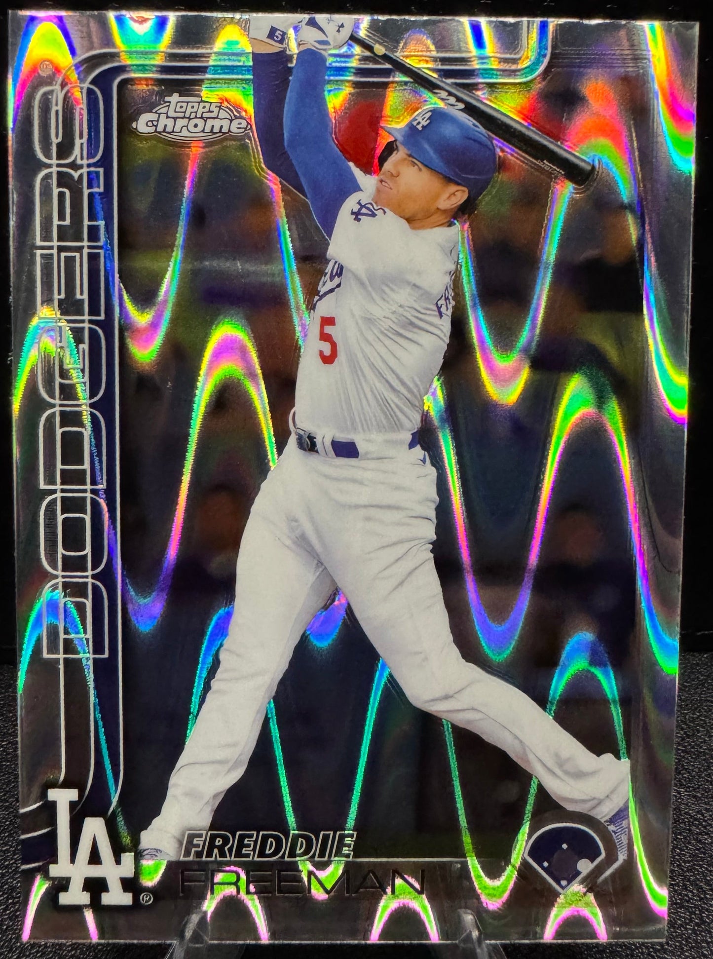 2025 Topps Chrome 23 Freddie Freeman Raywave Refractors Los Angeles Dodgers - 787 Hobby House