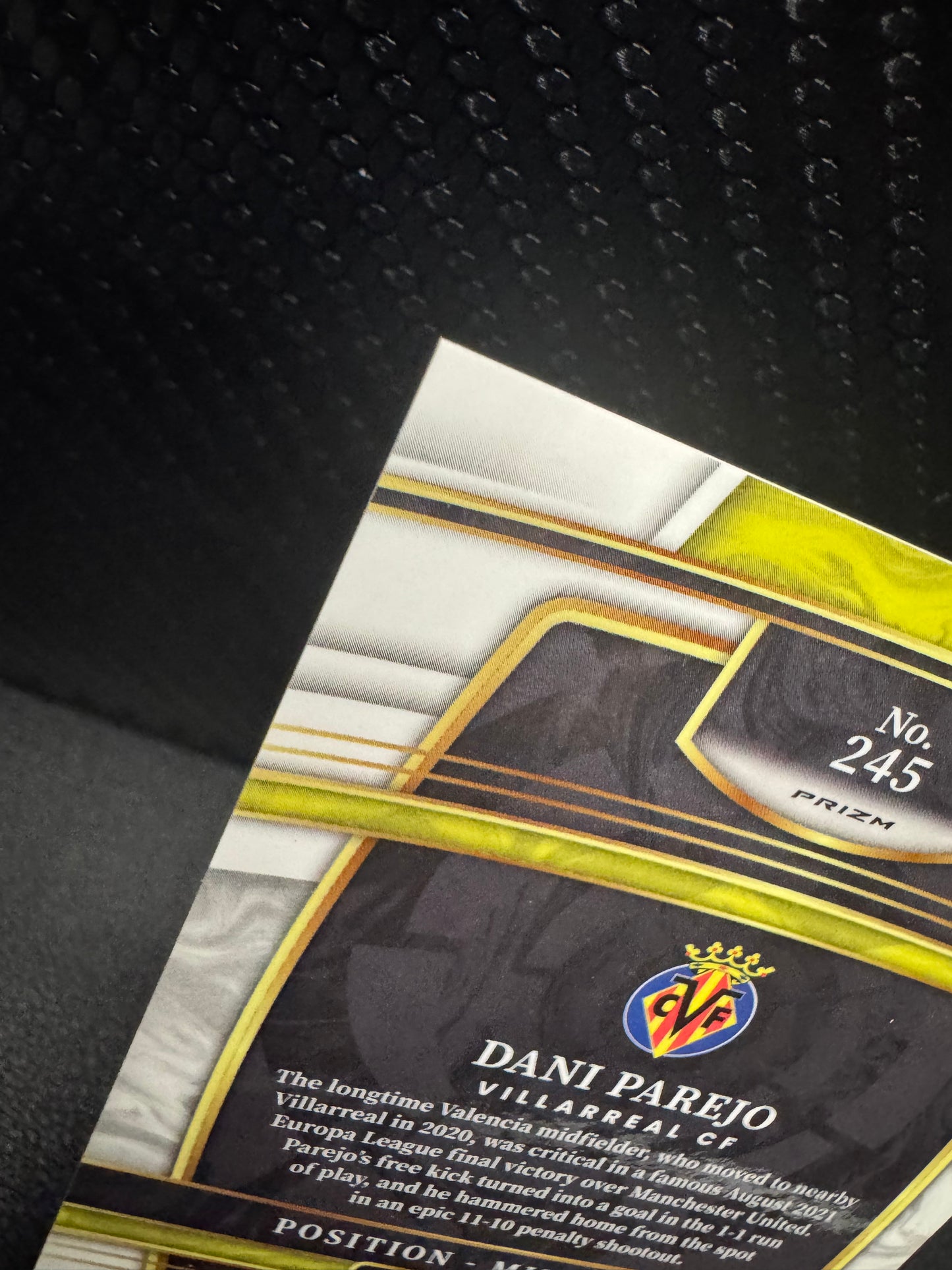 2021-22 Panini Chronicles Select La Liga Blue Prizm #245 Dani Parejo 3/49