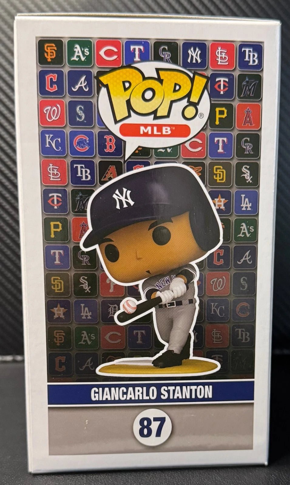 Funko Pop! MLB New York Yankees Giancarlo Stanton 87 w/Protector - 787 Hobby House