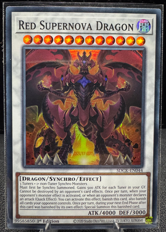 Red Supernova Dragon 1st Edition SDCK - EN044 YuGiOh Structure Deck: Crimson King Super Rare - 787 Hobby House